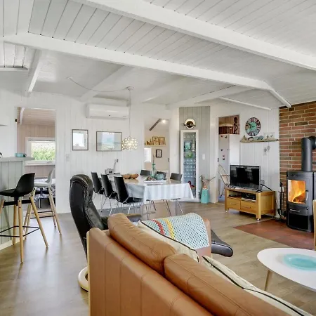 Holiday Demir - 200m From The Sea In Se Jutland *